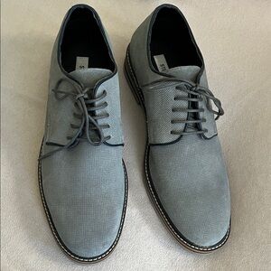 NWOT STEVE MADDEN Gray Men's Oxfords